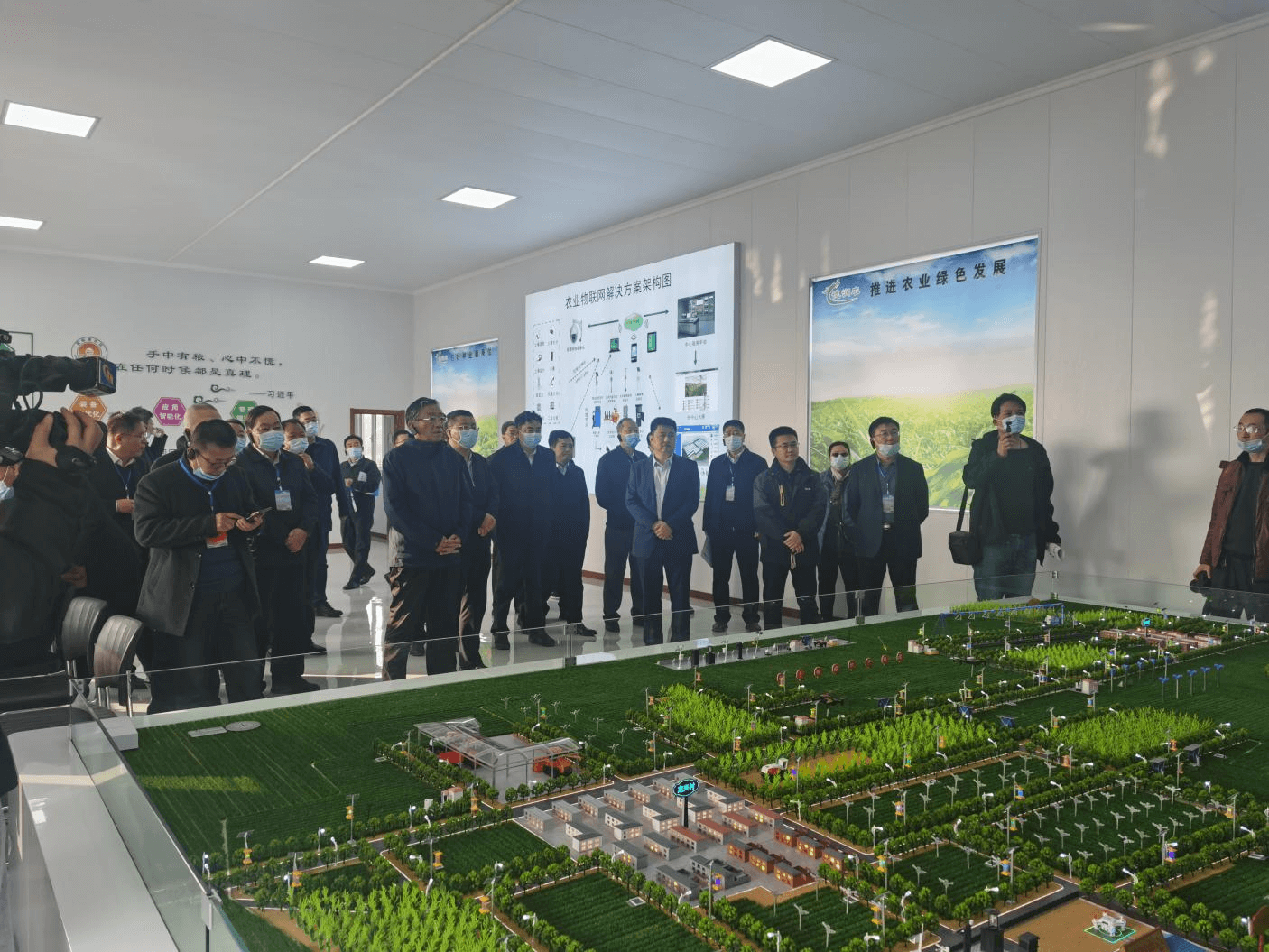 MetInfo enterprise content manager system | MetInfo CMS 润农节水